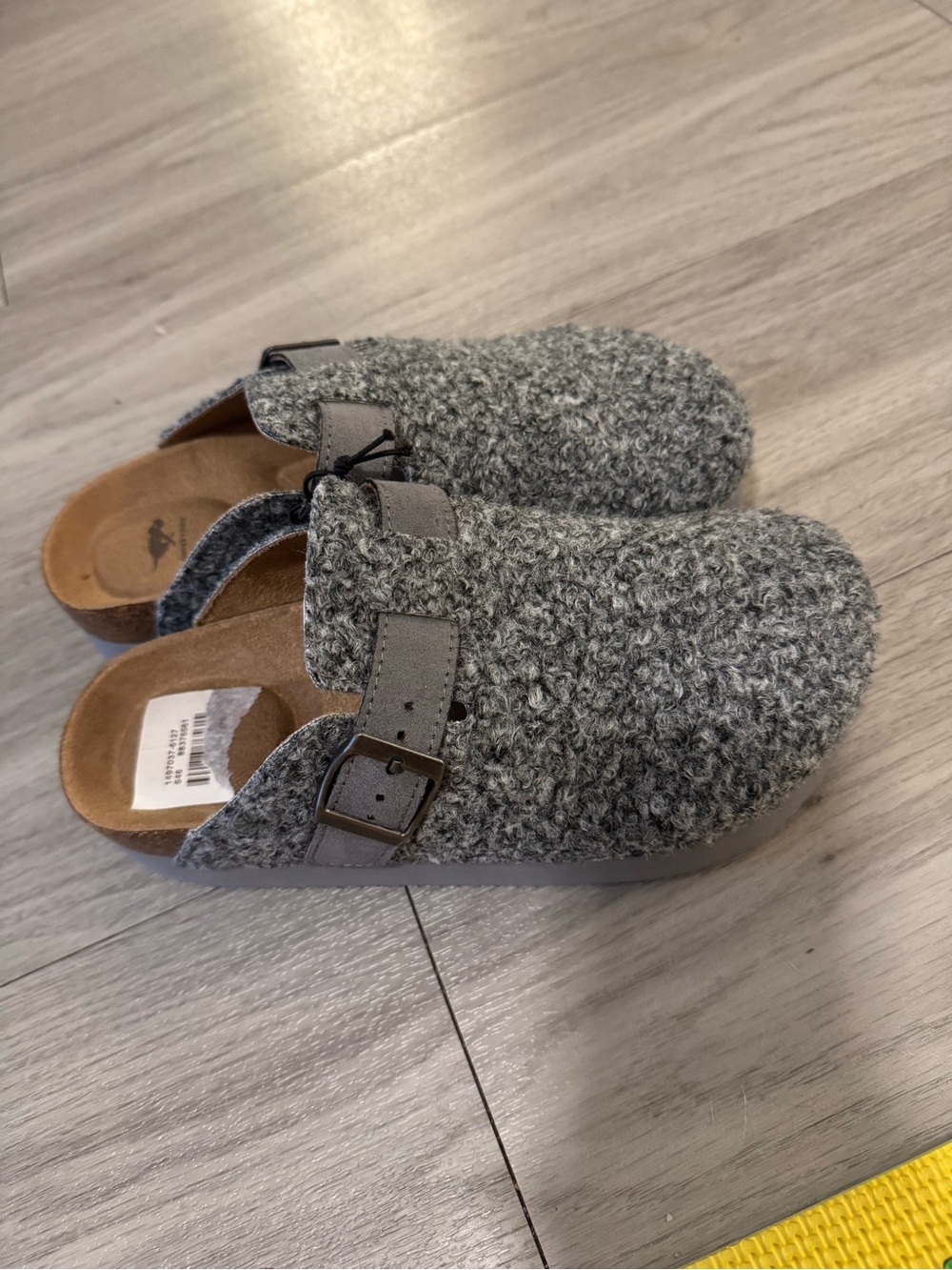 Rocket Dog Gray Bouclé Slip-On Clogs with Buckle